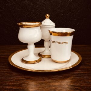 סט הבדלה מהודר מקרמיקה זהב